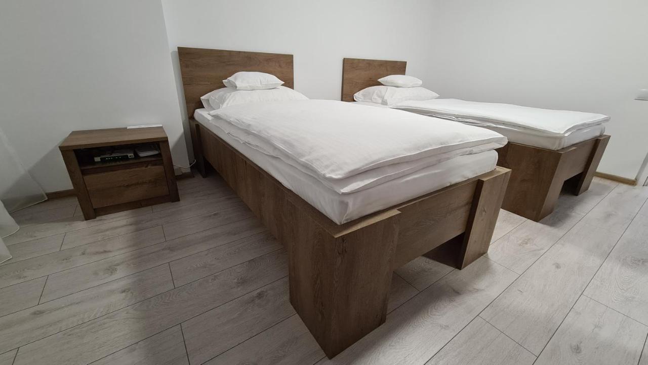 Ferienwohnung Apartament Sorina Maria Deva Exterior foto