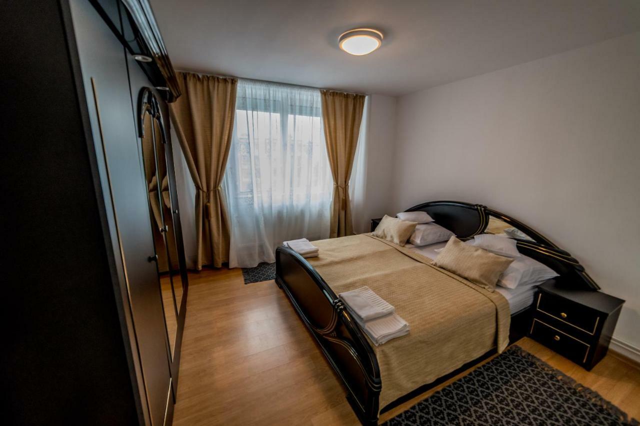 Ferienwohnung Apartament Sorina Maria Deva Exterior foto