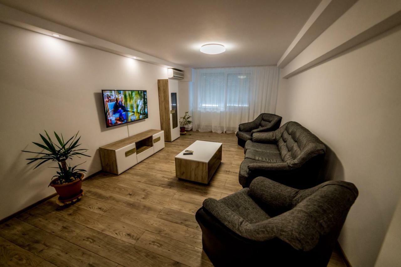 Ferienwohnung Apartament Sorina Maria Deva Exterior foto