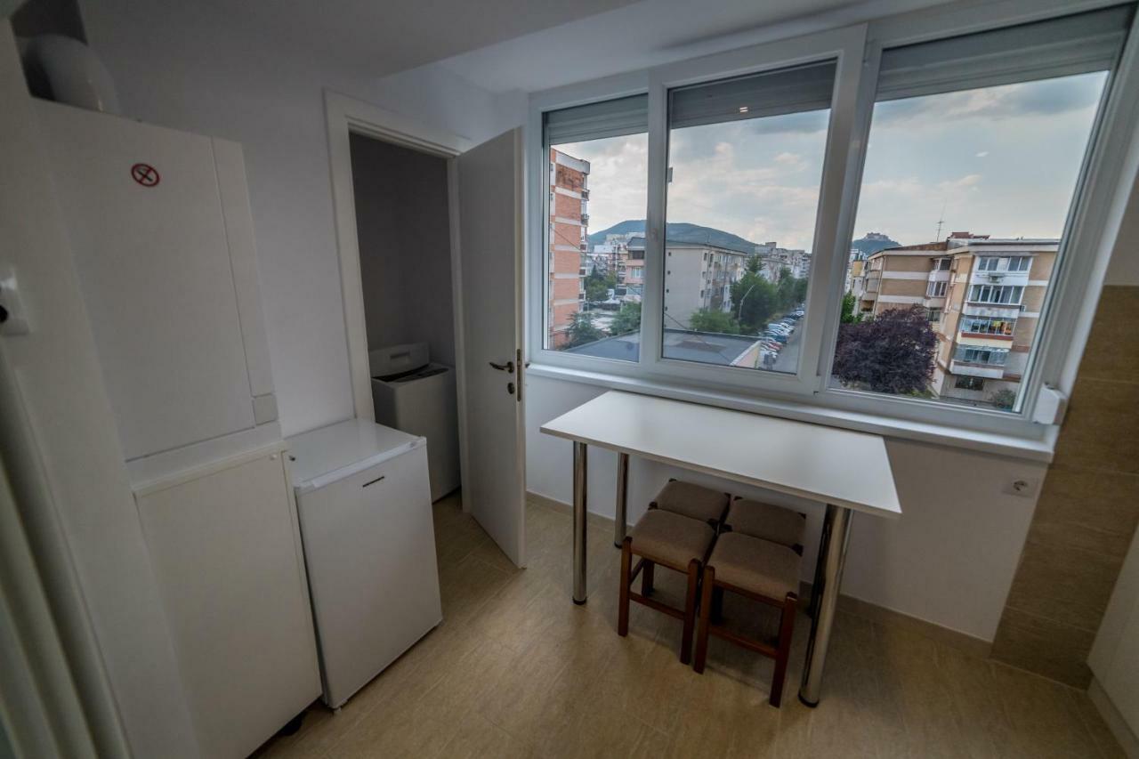 Ferienwohnung Apartament Sorina Maria Deva Exterior foto